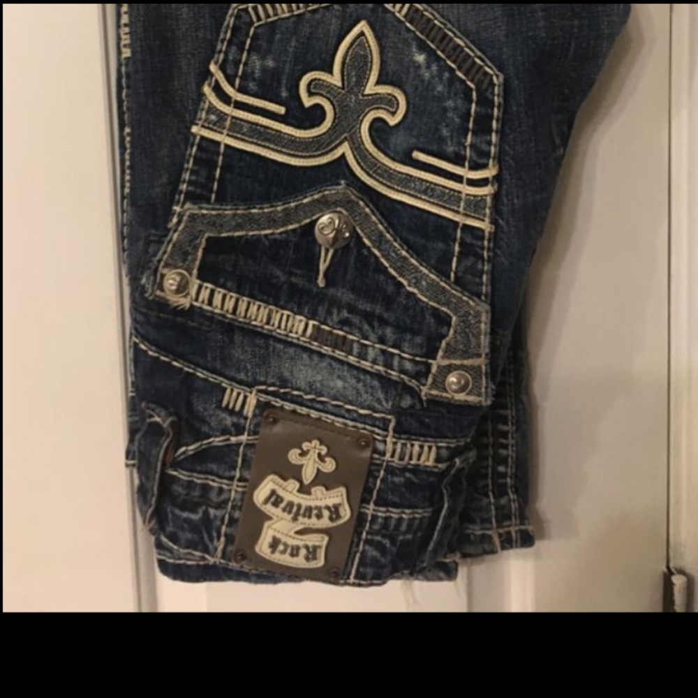 Rock revival size 32 men’s jeans